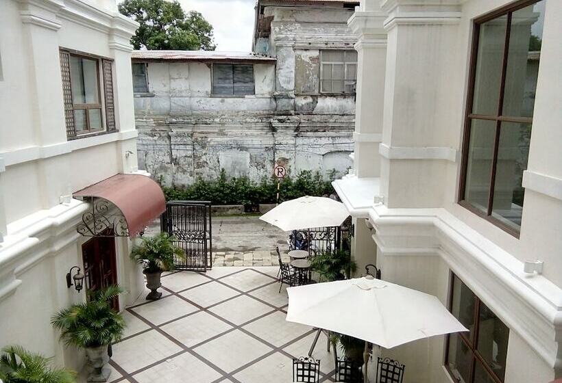 هتل Ciudad Fernandina