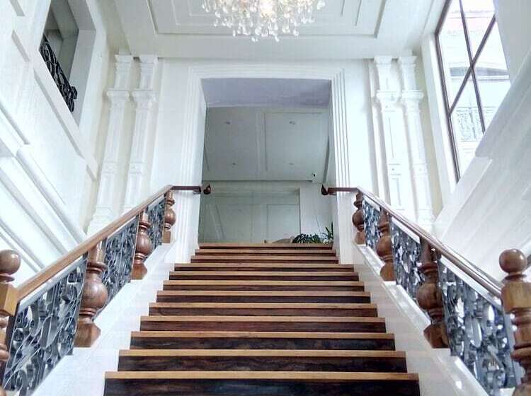 هتل Ciudad Fernandina