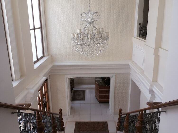 هتل Ciudad Fernandina