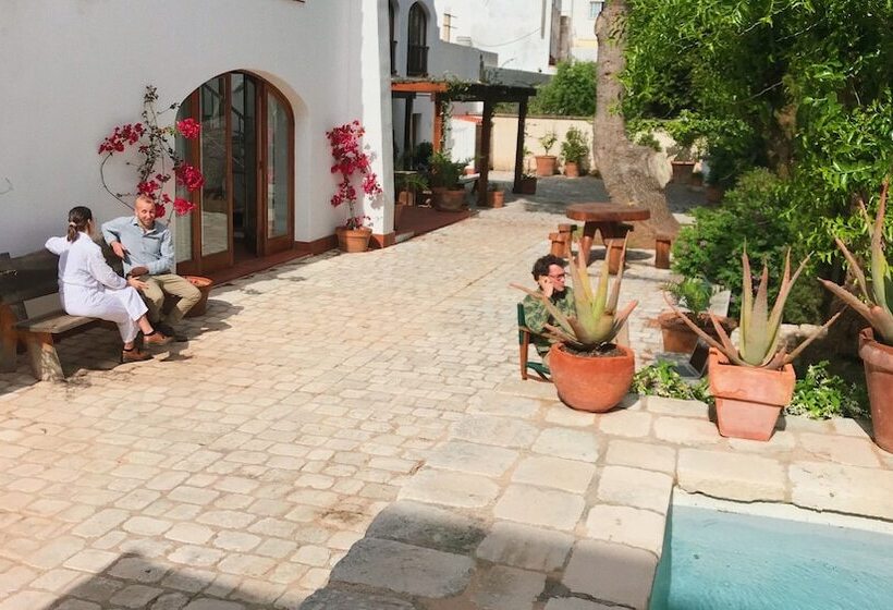 호텔 Coliving Add Livitum