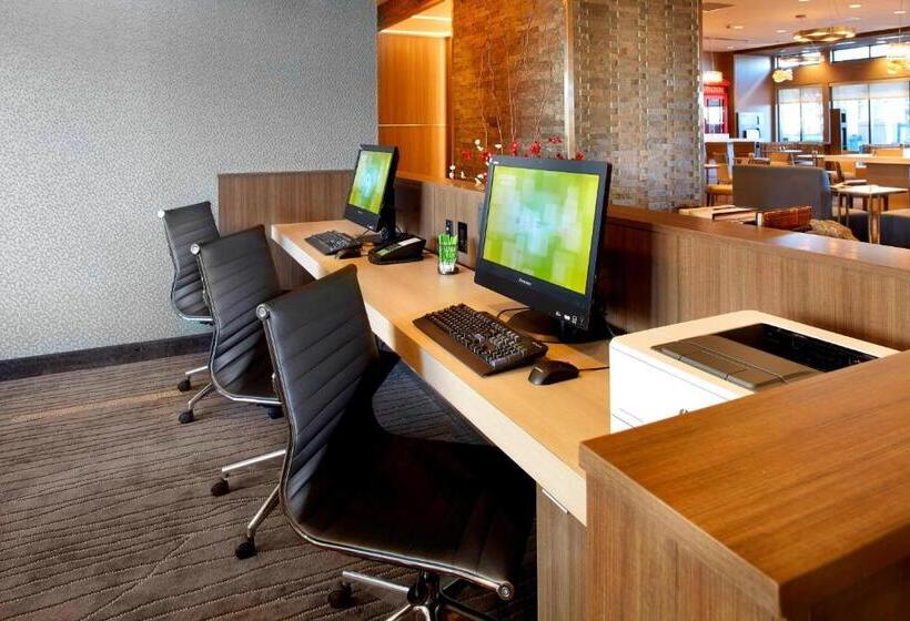 호텔 Courtyard By Marriott Akron Downtown