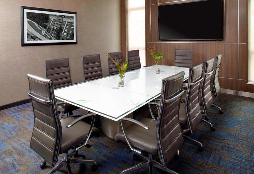 호텔 Courtyard By Marriott Akron Downtown