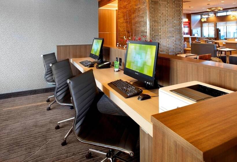 호텔 Courtyard By Marriott Akron Downtown