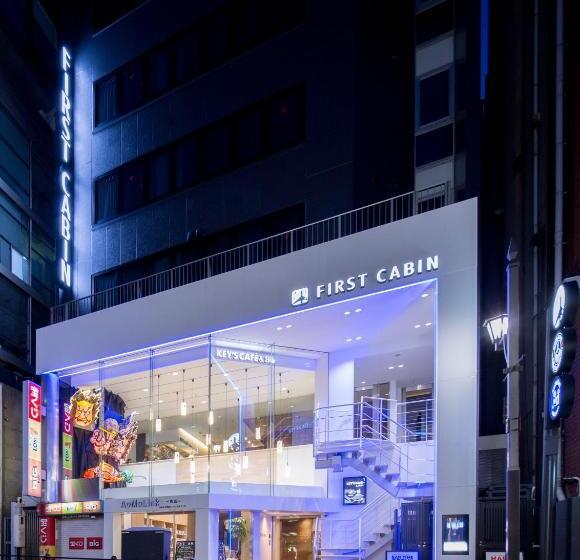 מלון כמוסות First Cabin Akasaka