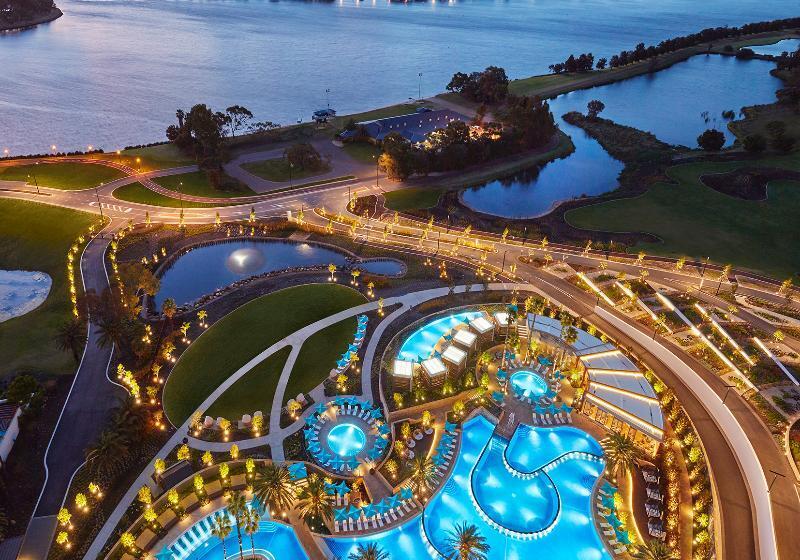 هتل Crown Towers Perth