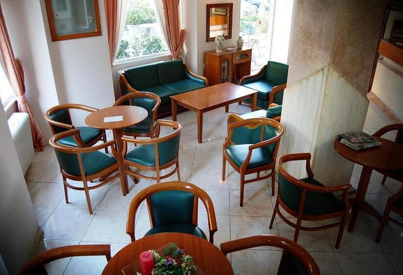 בית מלון כפרי Diethnes