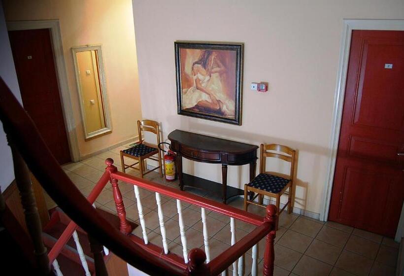 בית מלון כפרי Diethnes