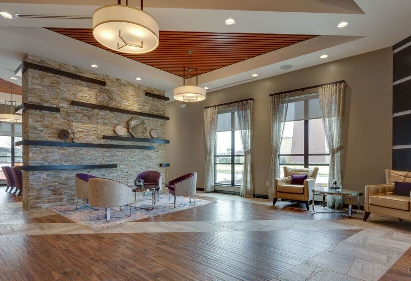 ホテル Drury Inn & Suites Overland Park