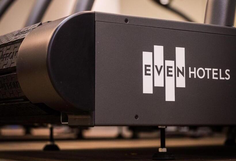 Even Hotel Omaha Downtown Old Market, An Ihg