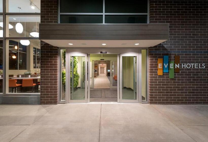 Even Hotel Omaha Downtown Old Market, An Ihg