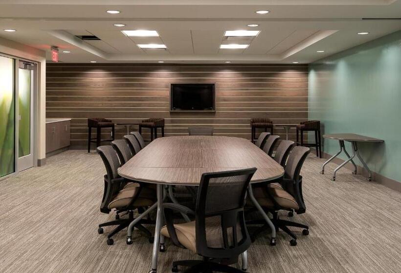 Even Hotel Omaha Downtown Old Market, An Ihg