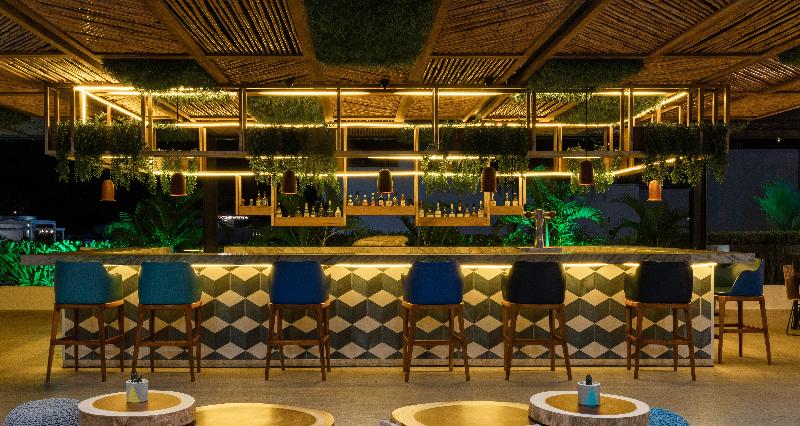 Отель Fiesta Inn Playa Del Carmen