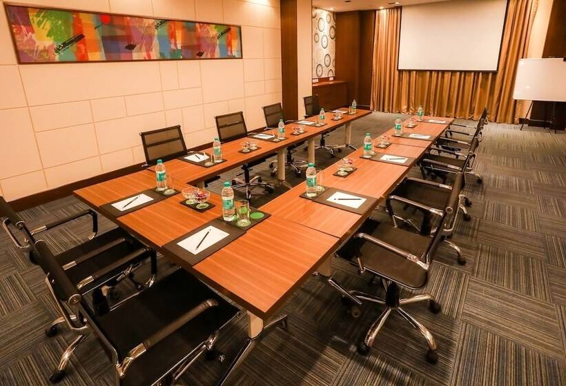 Hotel Four Points By Sheraton Chennai Omr