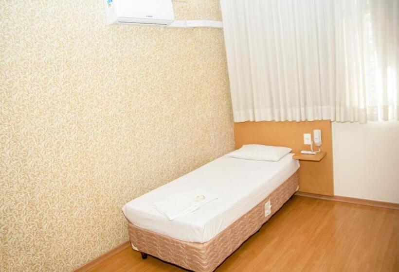 酒店 Gmatos Belo Horizonte   By Up