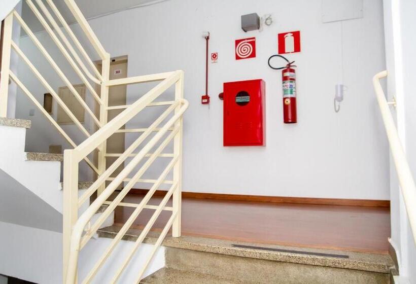 酒店 Gmatos Belo Horizonte   By Up