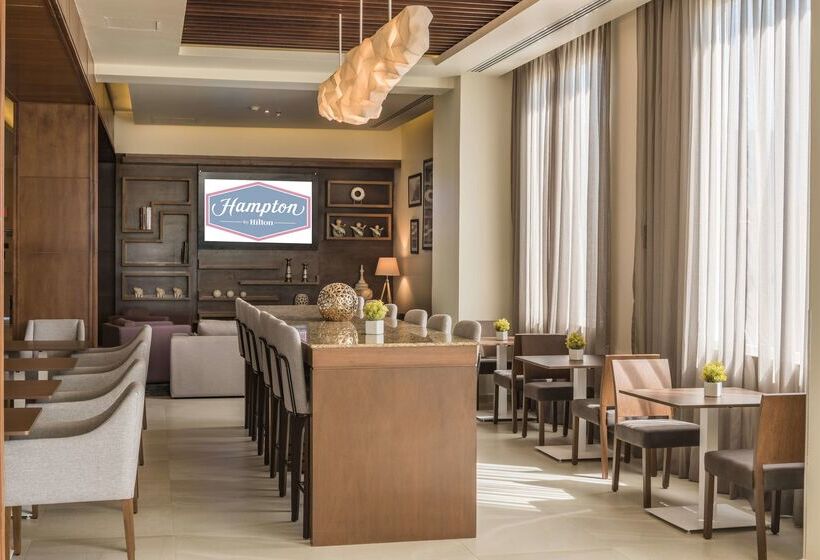 فندق Hampton Inn & Suites By Hilton Salamanca Bajio