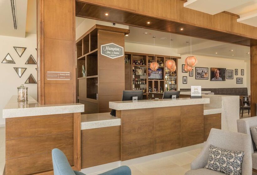 فندق Hampton Inn & Suites By Hilton Salamanca Bajio