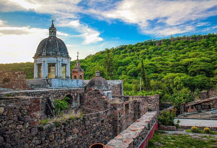 فندق Hampton Inn & Suites By Hilton Salamanca Bajio