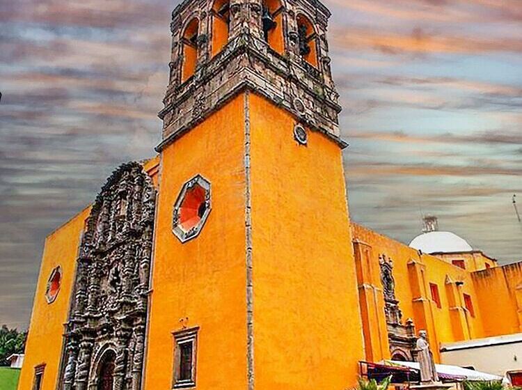 فندق Hampton Inn & Suites By Hilton Salamanca Bajio