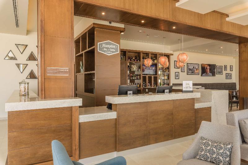 فندق Hampton Inn & Suites By Hilton Salamanca Bajio