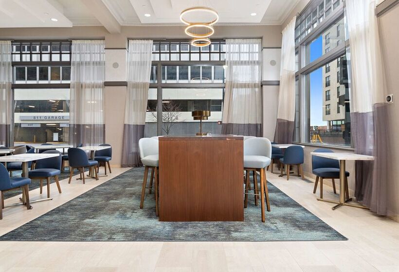 فندق Hampton Inn Kansas City/downtown Financial District