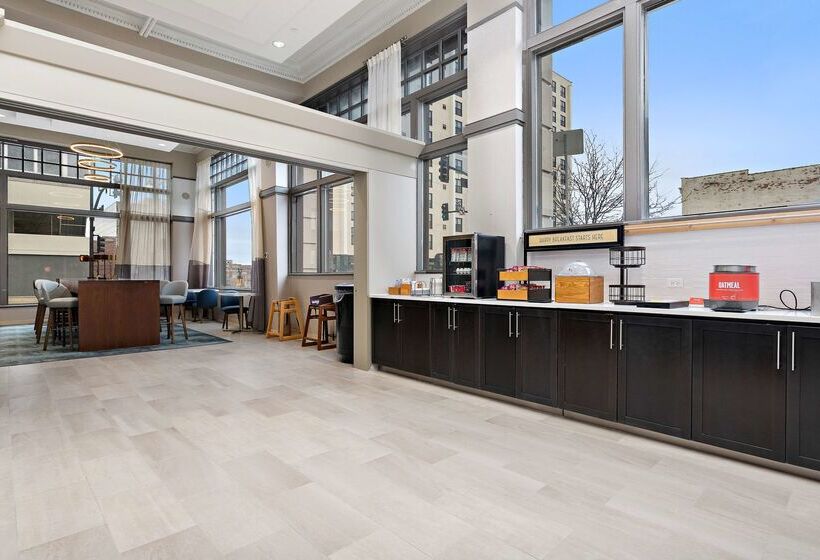 فندق Hampton Inn Kansas City/downtown Financial District