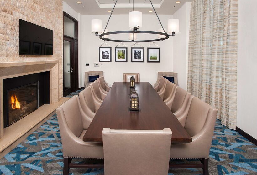 هتل Hilton Garden Inn Burbank Los Angeles