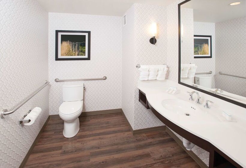 هتل Hilton Garden Inn Burbank Los Angeles