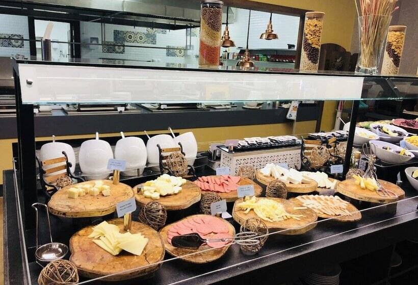 酒店 Hilton Garden Inn Kocaeli Sekerpinar
