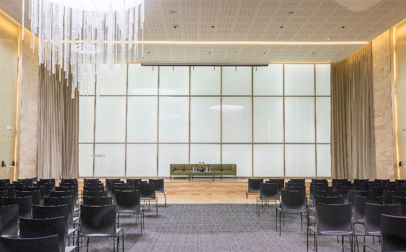 هتل Holiday Inn Algiers   Cheraga Tower By Ihg