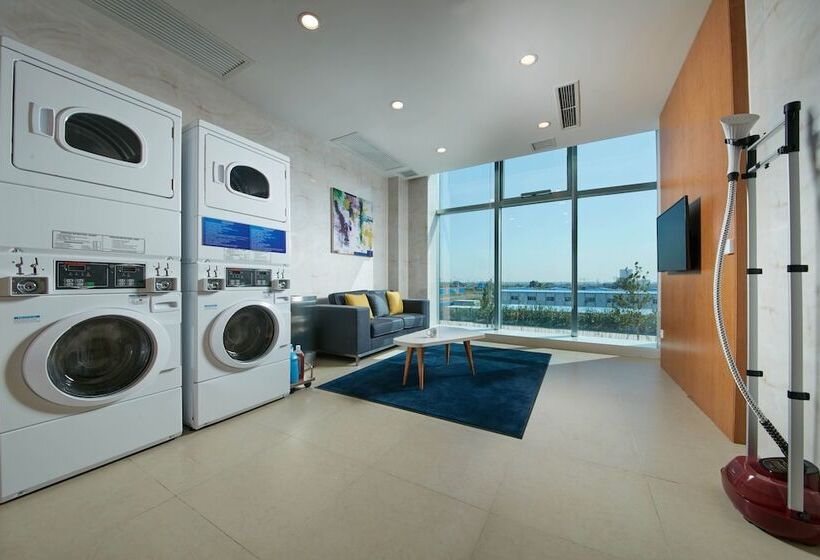 Отель Holiday Inn Express Handan East By Ihg