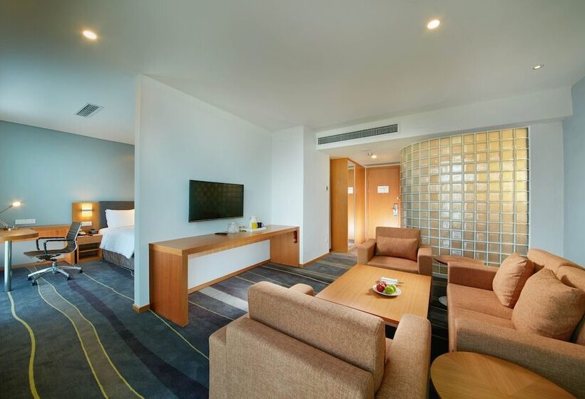 Отель Holiday Inn Express Handan East By Ihg