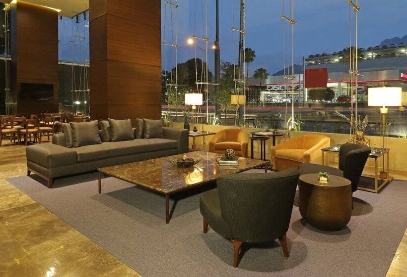 호텔 Holiday Inn Express & Suites Monterrey Valle, An Ihg