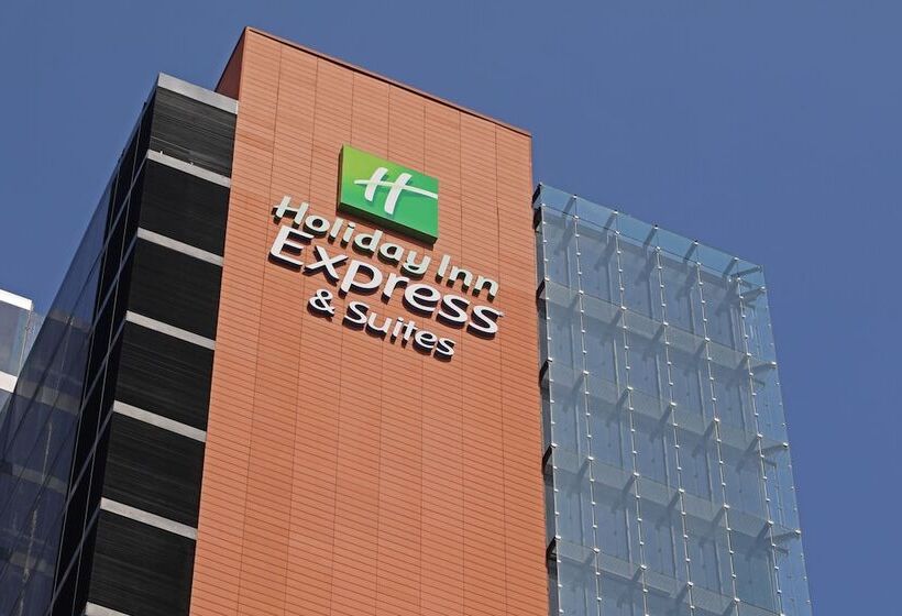 호텔 Holiday Inn Express & Suites Monterrey Valle, An Ihg