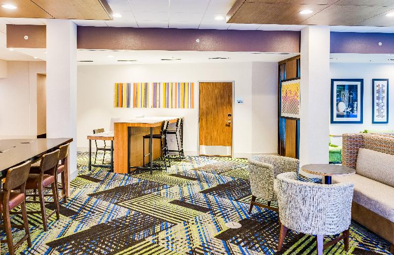 فندق Holiday Inn Express & Suites Russellville, An Ihg