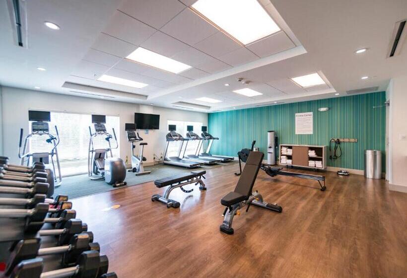 בית מלון כפרי Holiday Inn Express & Suites Southaven Central Memphis, An Ihg