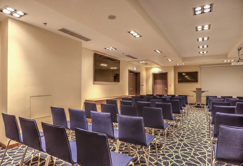 호텔 Holiday Inn Plovdiv, An Ihg