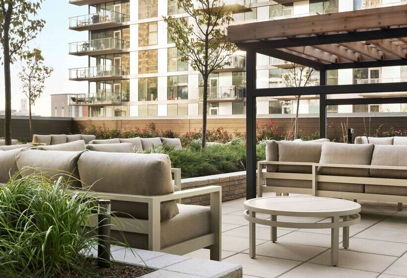 هتل Homewood Suites By Hilton Chicago West Loop Fulton Mkt Area