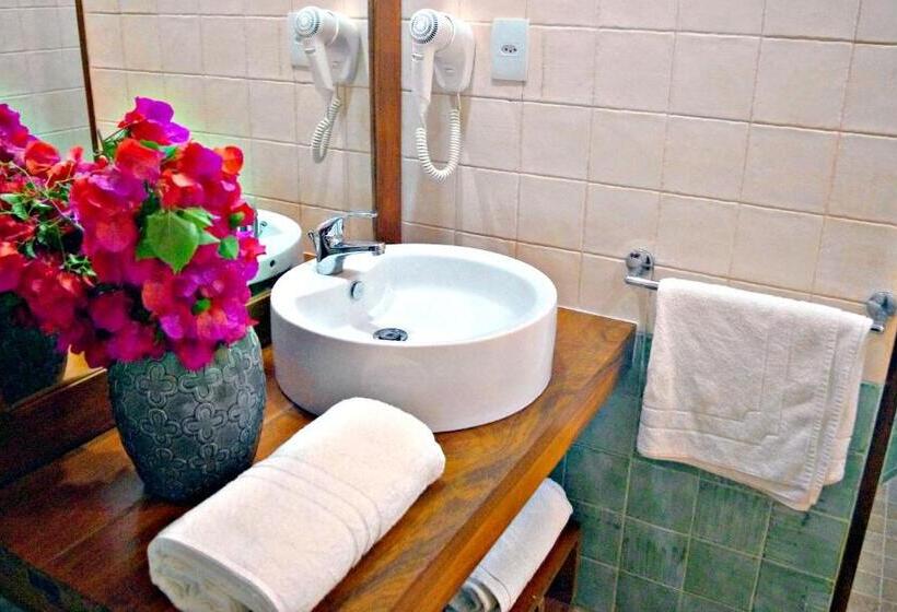 Iara Beach Hotel Boutique