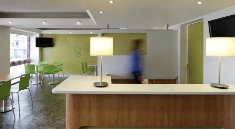 هتل Ibis Budget Newcastle