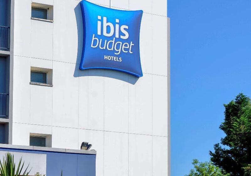 בית מלון כפרי Ibis Budget Pau Lescar