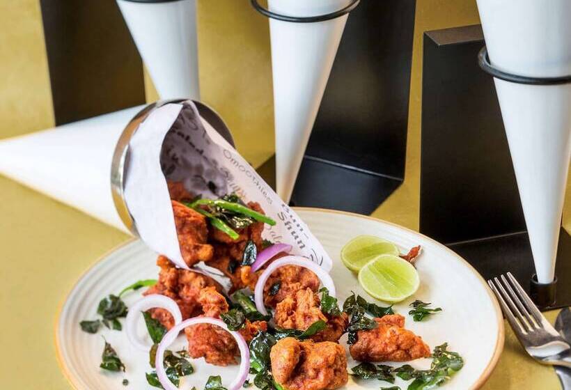 בית מלון כפרי Ibis Hyderabad Hitech City