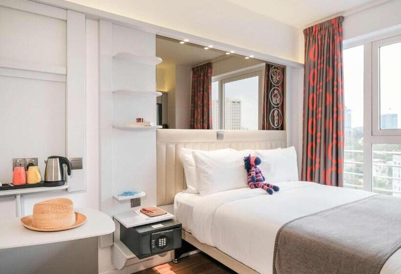 ホテル Ibis Styles Nairobi Westlands