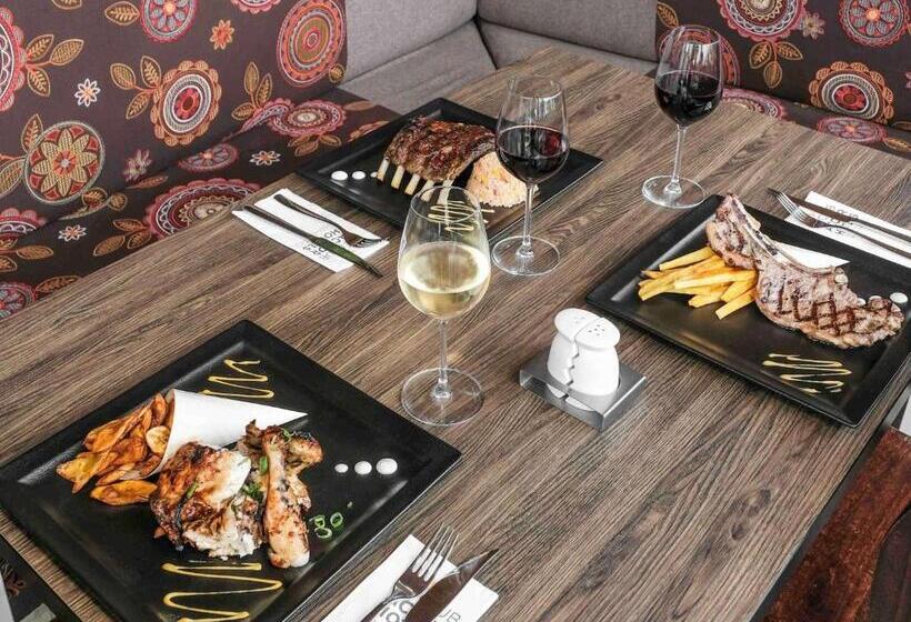 ホテル Ibis Styles Nairobi Westlands