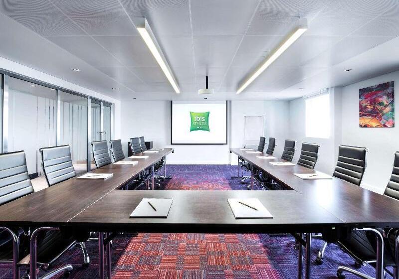 هتل Ibis Styles Sharjah