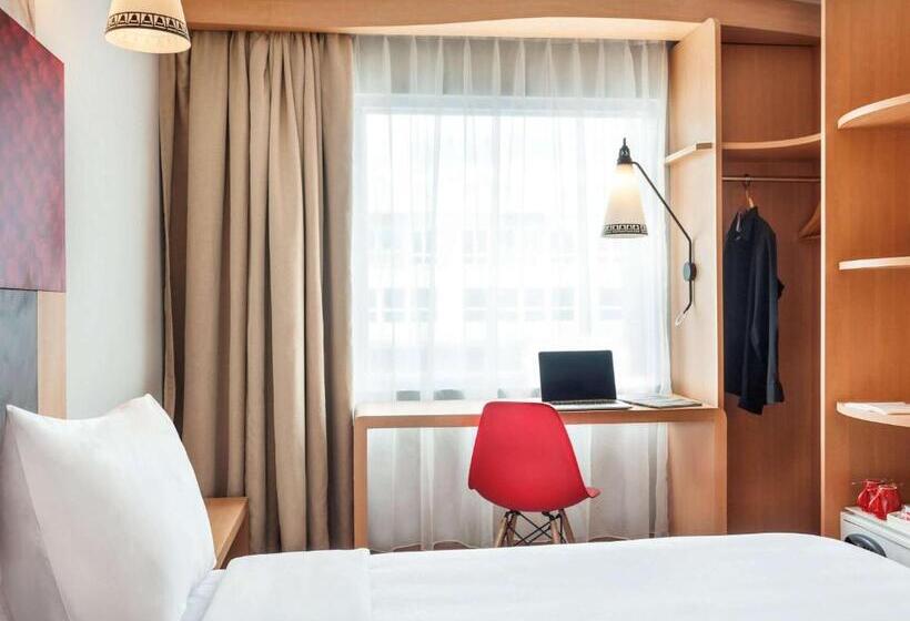 בית מלון כפרי Ibis Yogyakarta Adi Sucipto