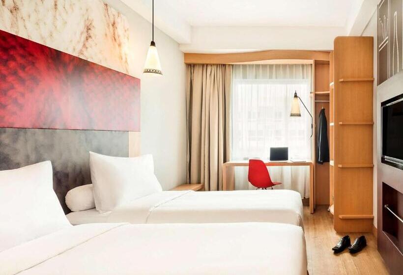 בית מלון כפרי Ibis Yogyakarta Adi Sucipto