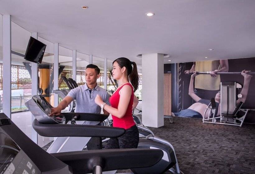 בית מלון כפרי Ibis Yogyakarta Adi Sucipto