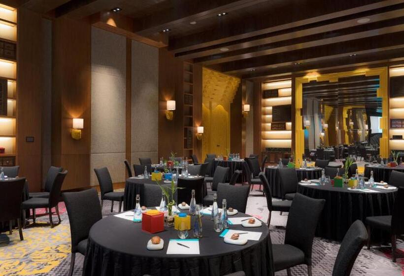 בית מלון כפרי Indigo Bali Seminyak Beach, An Ihg