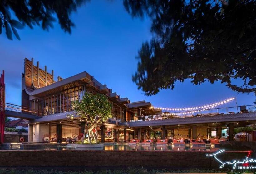 בית מלון כפרי Indigo Bali Seminyak Beach, An Ihg